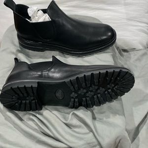 Manolo Blahnik Black Ankle Boots 41   is 10.5/11